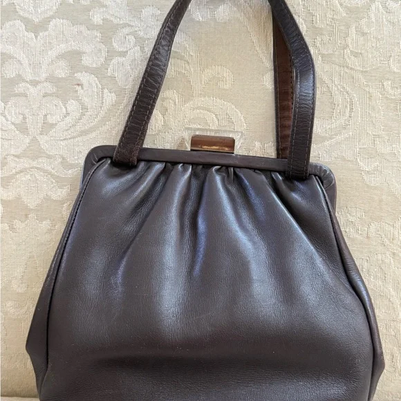 Vintage Kiss lock brown leather purse - Picture 2 of 11